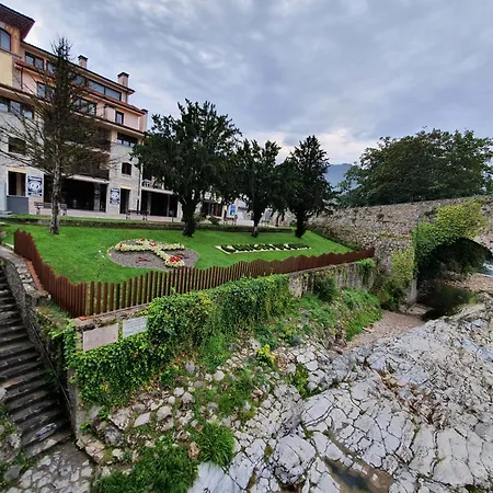El Parque 5 Izda - Centrico, Wifi, 3 Hab * Cangas de Onis